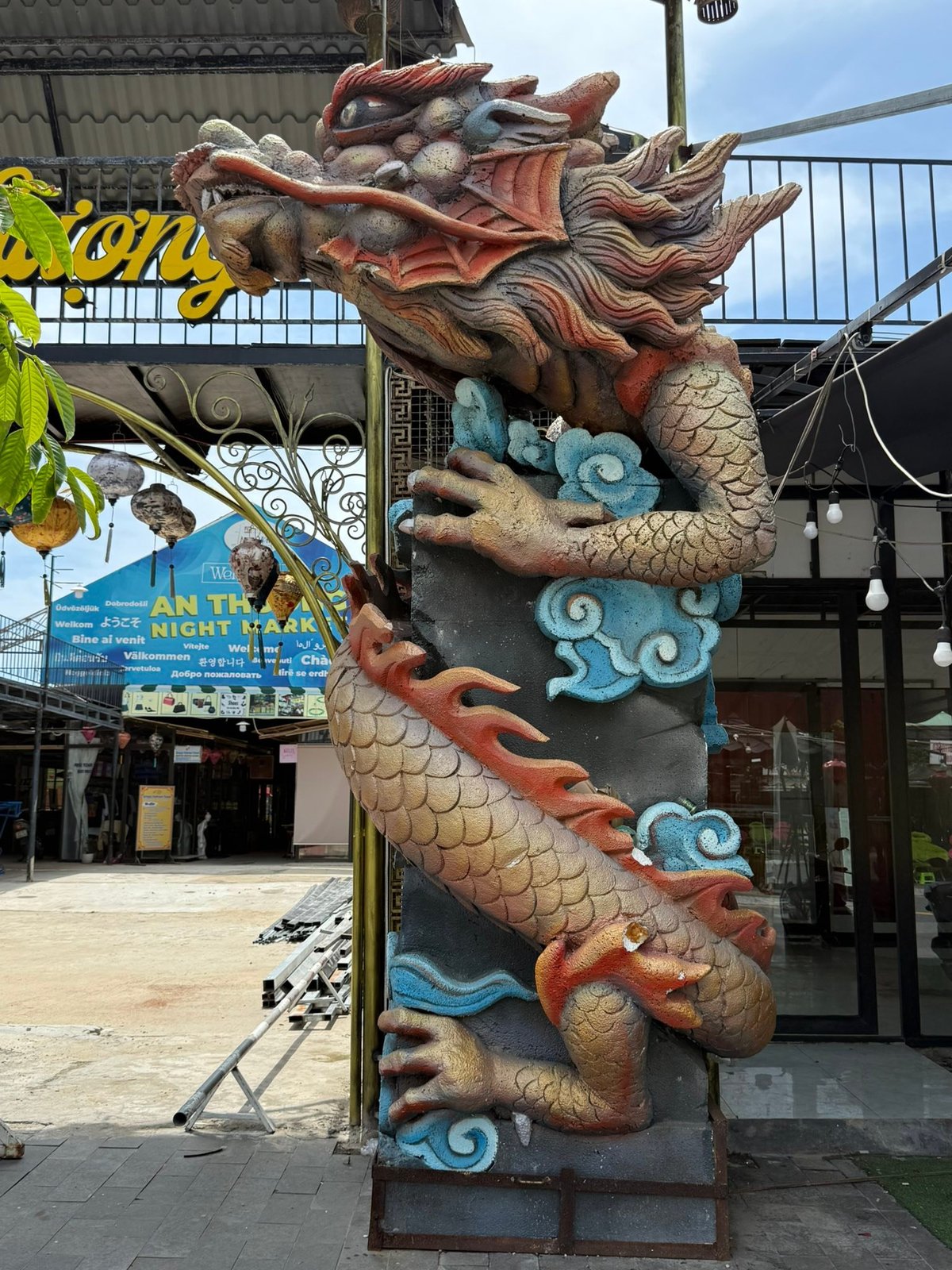Dragon City lives up to its name.