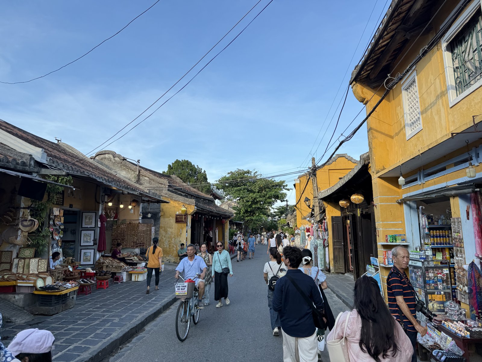 The old town at five in the afternoon.