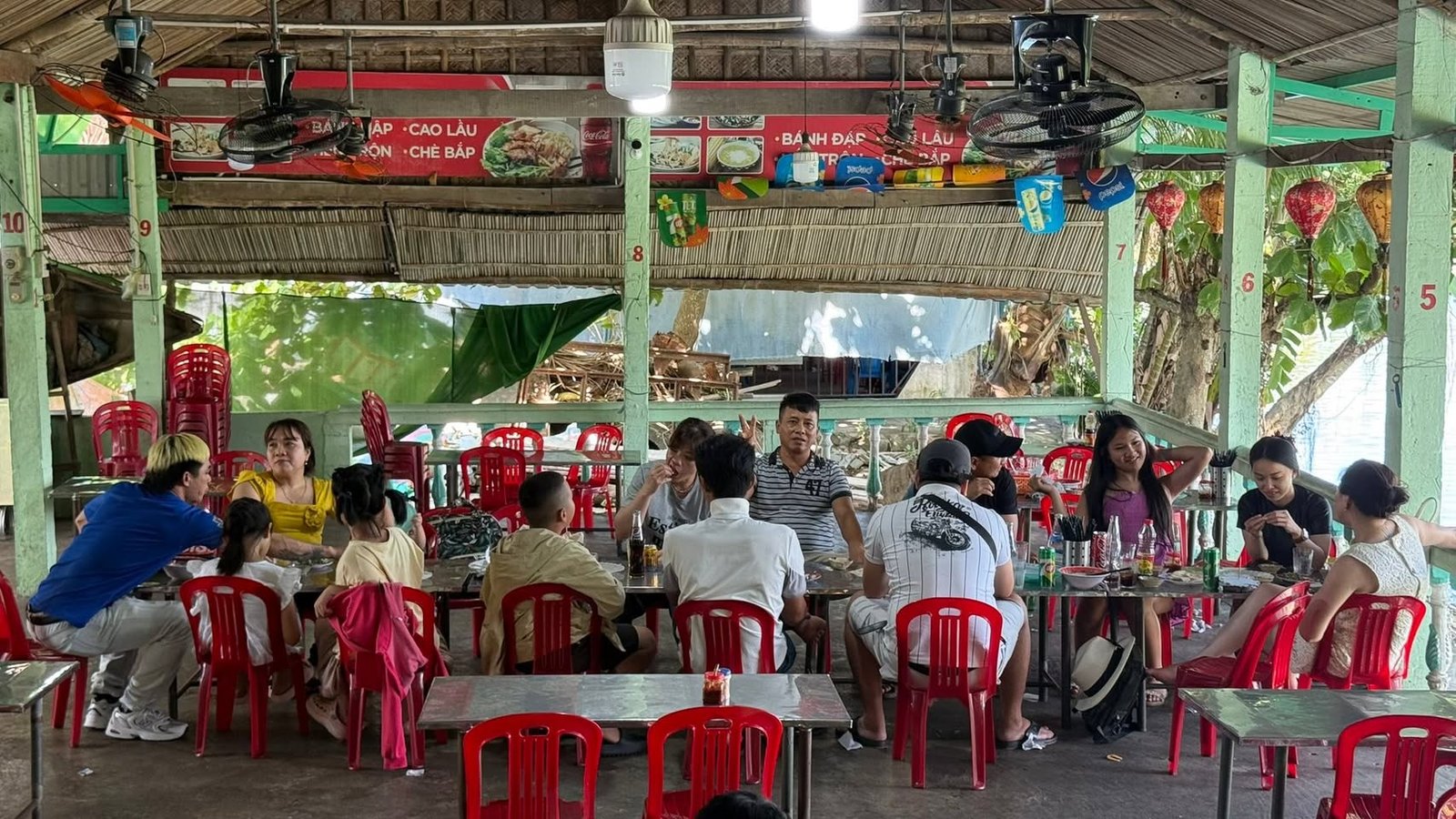 A full house on a Friday afternoon.
