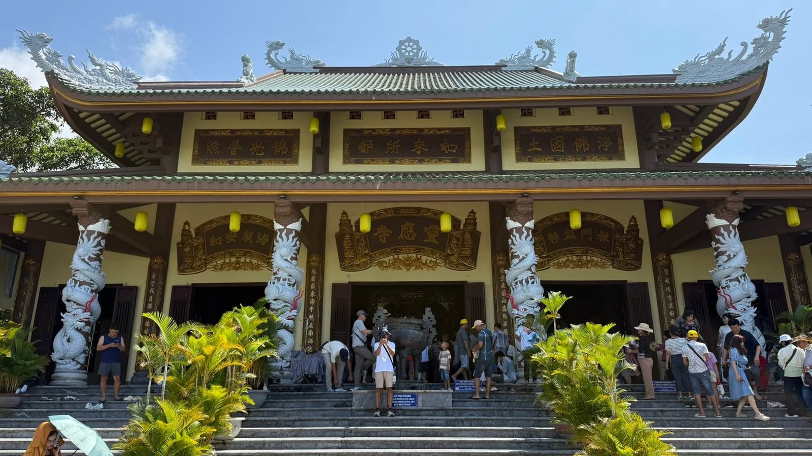 The main hall, its columns wrapped in carved dragons.