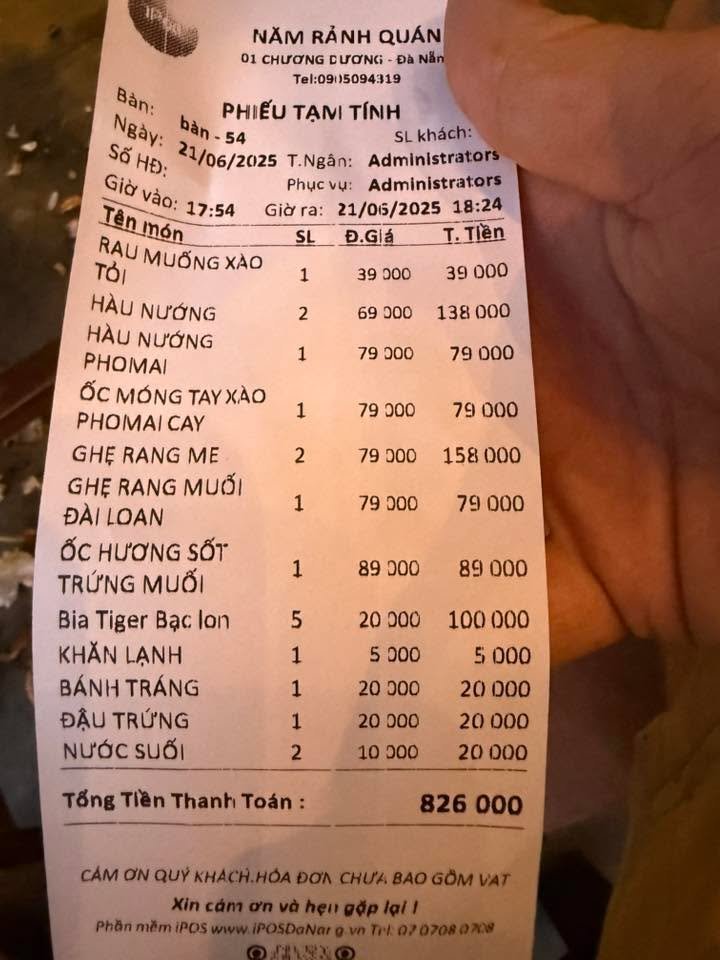 Năm Rảnh Quán, table 54. In at 17:54, out at 18:24, 826,000 dong.